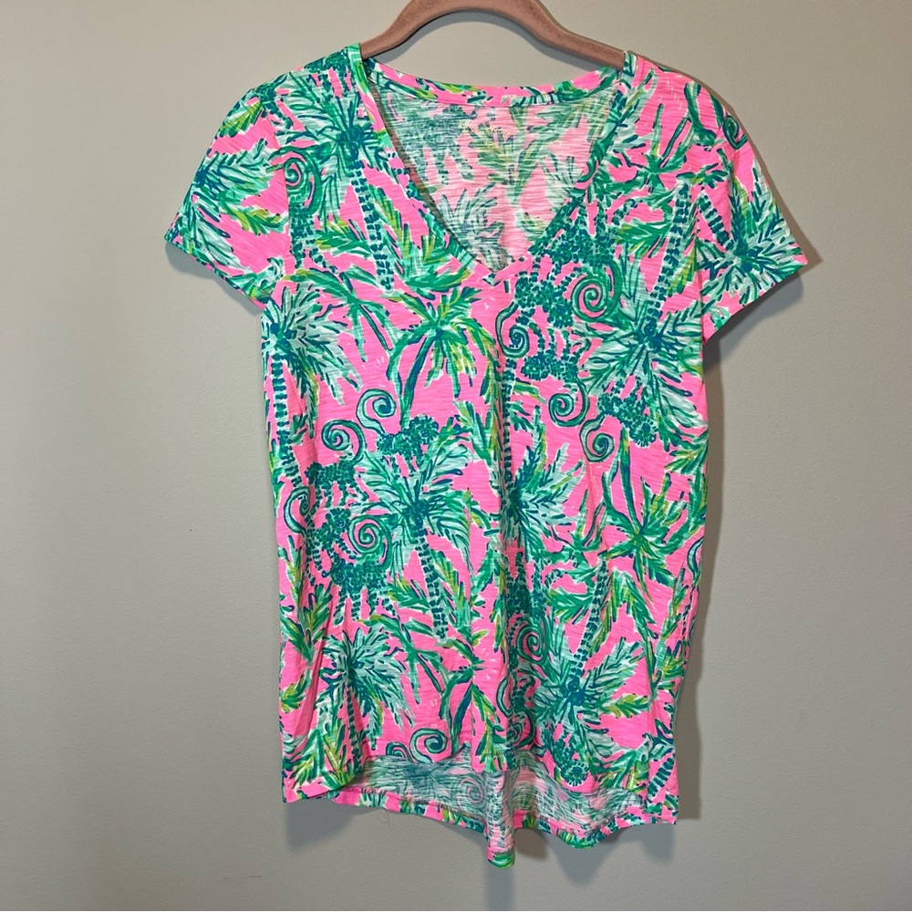 Lilly Pulitzer Etta V-Neck Cotton Top Pink Green Palm Tree Monkey XS